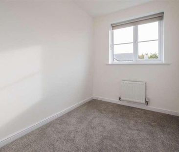 Dane Park, Hull, HU6 - Photo 5