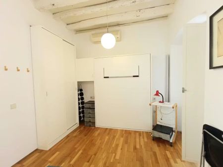 Calle Virgen de la Alegría, Sevilla, Andalusia 41004 - Foto 4