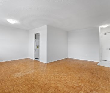 For Lease - 105 Rowena Drive Unit# 418, Toronto, Ontario - Photo 6