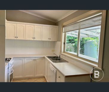 56 Bayne Street, North Bendigo, Vic 3550 - Photo 6