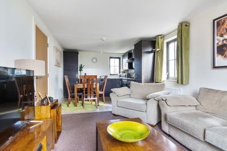 15 Lady Wallace Crescent, Lisburn, BT28 3GP - Photo 3