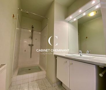 Location Appartement 4 pièces 96m² - Photo 4