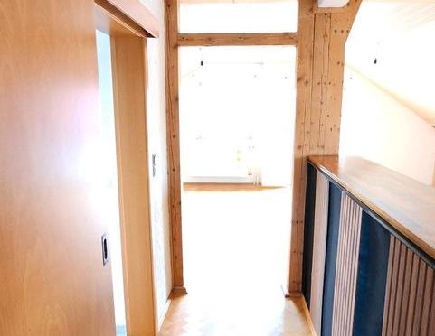 ruhige 2 Zimmer Wohnung mit Weitblick-Balkon in DS - Foto 1