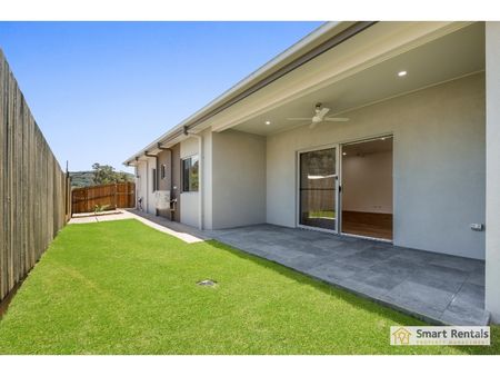 2/8 Landscape Court, Nambour QLD 4560 - Duplex For Rent | Domain - Photo 2