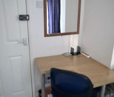 Room in a Shared House, Boldmere Terrace, B29 - Photo 6