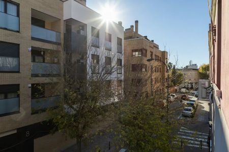 Calle Jacinto Benavente, Getafe, Community of Madrid 28902 - Photo 2