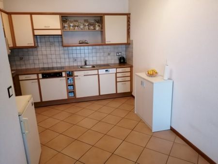 Appartement de 3.5 pièces au rez-de-chaussée - Photo 5