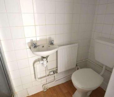 Annandale Road, London, SE10 - Photo 2