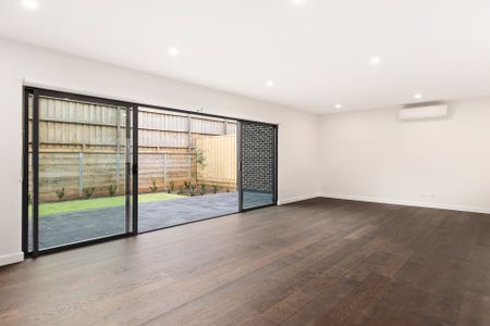 Thinking of selling? Contact our agent - Photo 3