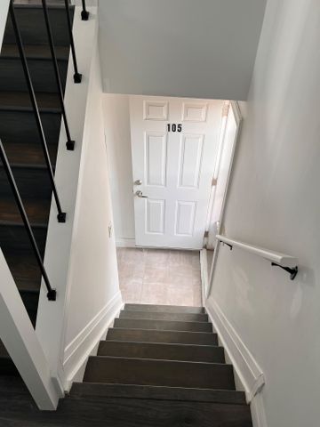 For Lease - 3040 Constitution Boulevard Unit# 105, Mississauga, Ontario - Photo 2