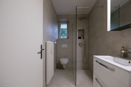 Charming, newly renovated apartment with a view of the countryside - Foto 4