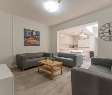 130 Tiverton Road - Photo 1