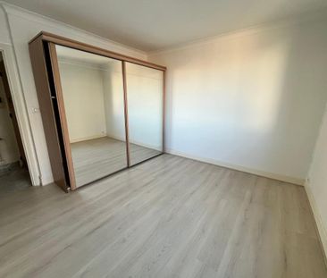 Location Appartement 3 pièces 76m² NIORT 79000 - Photo 2