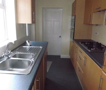 2 bedroom house to rent - Photo 2