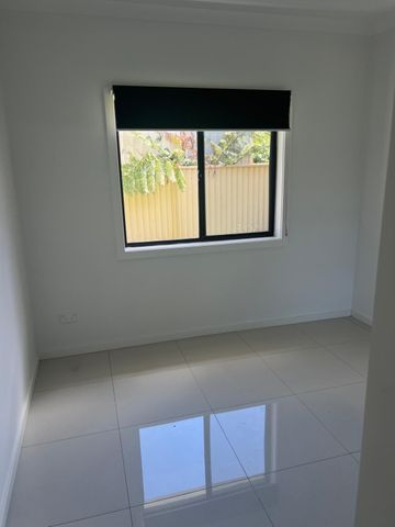 In a Prime Location in Sefton. - Photo 4