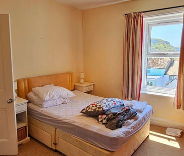 4 bedroom terraced house to rent - Photo 3