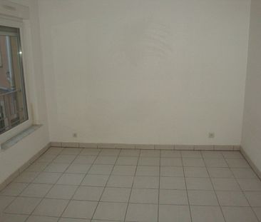 APPARTEMENT - 67 m2 - 3 pièces a rue Joffre à SARREGUEMINES 57200 - Photo 4