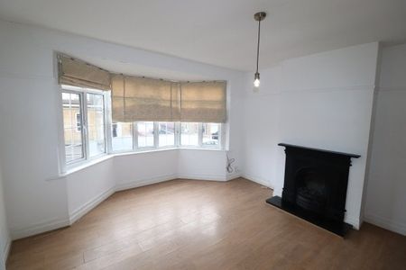 Kings Chase, Brentwood, Property for rent - Photo 3