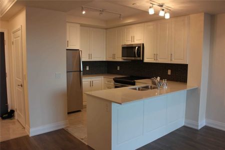 For Lease - 25 Baker Hill Boulevard Unit# 514, Whitchurch-Stouffville, Ontario - Photo 5