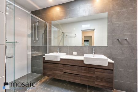 Greenhills By Mosaic - Exceptional Quality in an Exceptional Location! - Photo 2