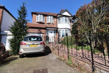 Lovatt Close, Edgware, Middlesex, HA8 - Photo 5