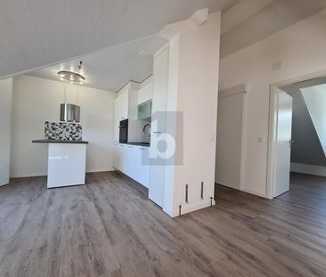 BEAU CACHET LUMINEUX ET SPACIEUX - Foto 4