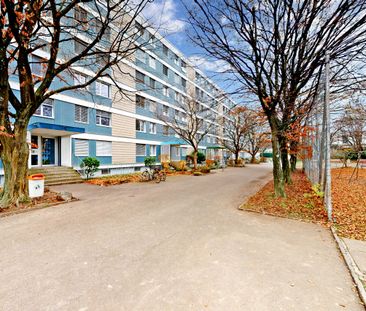 Fancy a change of scenery? Living with ideal transport links. - Foto 2