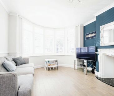 3 bedroom terraced house to rent - Photo 3
