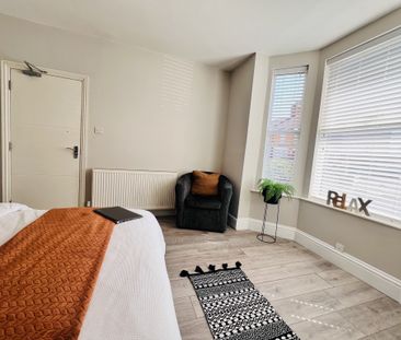 BEDROOM 4 – SMALL DOUBLE - Photo 2