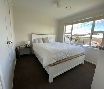 32A Kenmore Street, Newlands - Photo 5