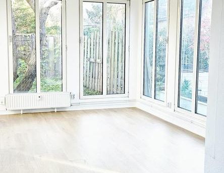 130 qm Remise in Neuenhagen mir großem Wintergarten - Foto 1