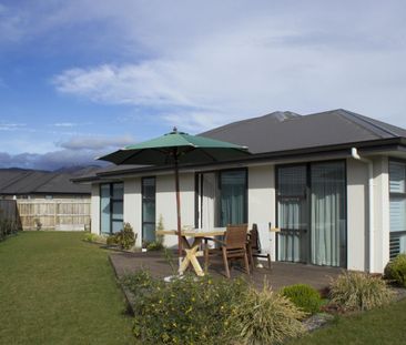 Beautiful Oasis in the Meadows - Photo 2