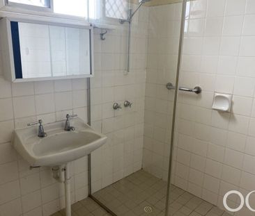 Open The Door to Spacious, Comfortable Family Living - Photo 3