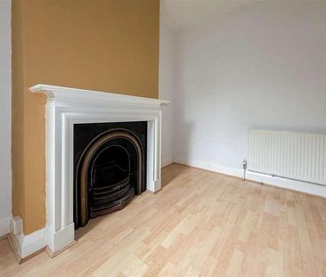 Channel View Road, Eastbourne, BN22 - Photo 4