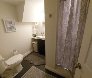 For Lease - 1086 Fourth Street, Mississauga, Ontario - Photo 5