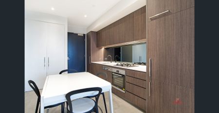 Furnished 2 Bedroom Apartment! - Photo 5