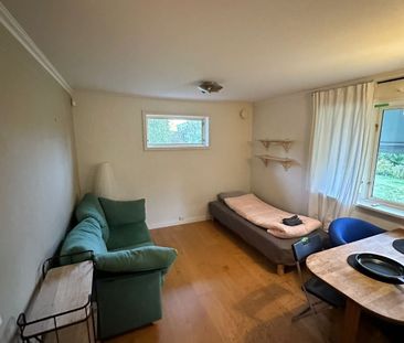 Fräkenvägen, Sollentuna - Photo 1