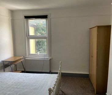 1 Bed Flat, Clyde Road, CR0 - Photo 4