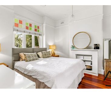 35 Merlin Street, Neutral Bay NSW 2089 - House For Rent | Domain - Photo 4