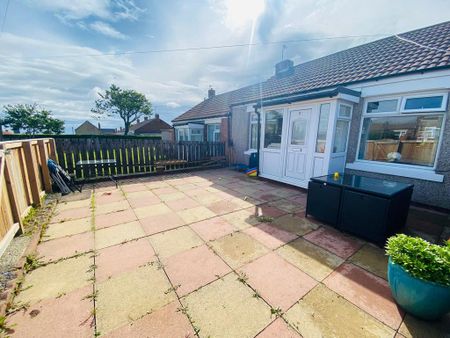 2 bedroom terraced house to rent - Photo 3