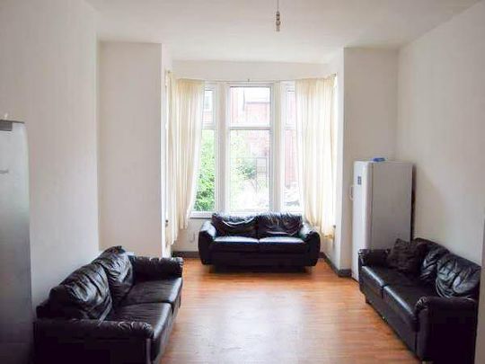 9 bedroom house to rent - Photo 1