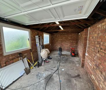 3 bedroom semi-detached house to rent - Photo 6