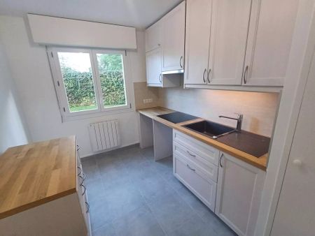 location Appartement T3 DE 81.61m² À ST GERMAIN EN LAYE - Photo 5