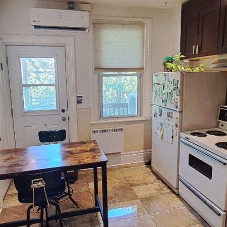 A Louer Excellent 5 1/2 Cote-des-neiges - Photo 4