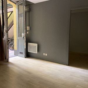 Location Appartement 2 pièces 34m² - Photo 3