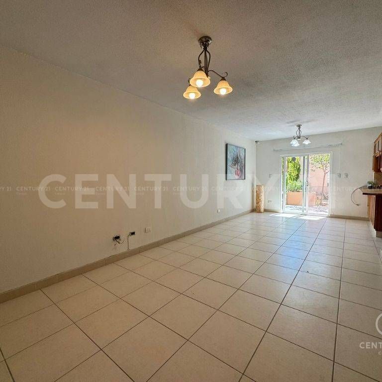 CASA EN RENTA EN CERRADA VISTA REAL, CHIHUAHUA, CHIH. - Photo 1