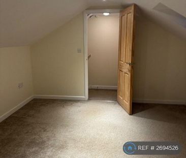 1 bedroom in a house share to rent - Photo 4
