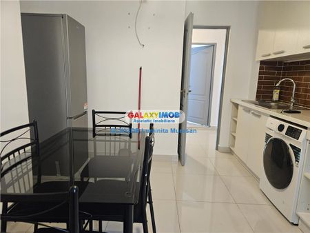 Inchiriere apartament 3 camere decomandat Targoviste Micro 11 - Fotografie 4