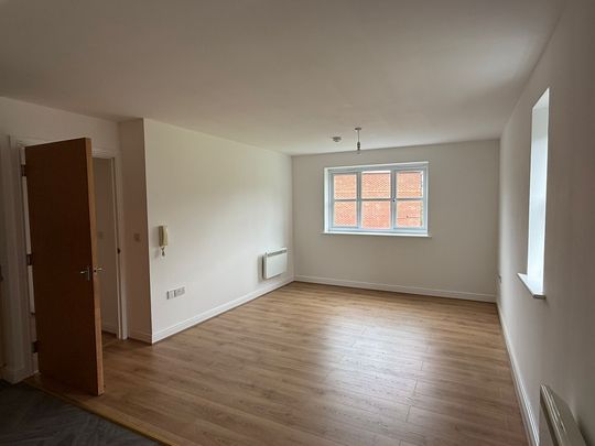 2 bedroom apartment to rent Gas Street, Platt Bridge, WN2 - Photo 1