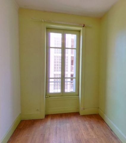 APPARTEMENT T3 A LOUER - Photo 4